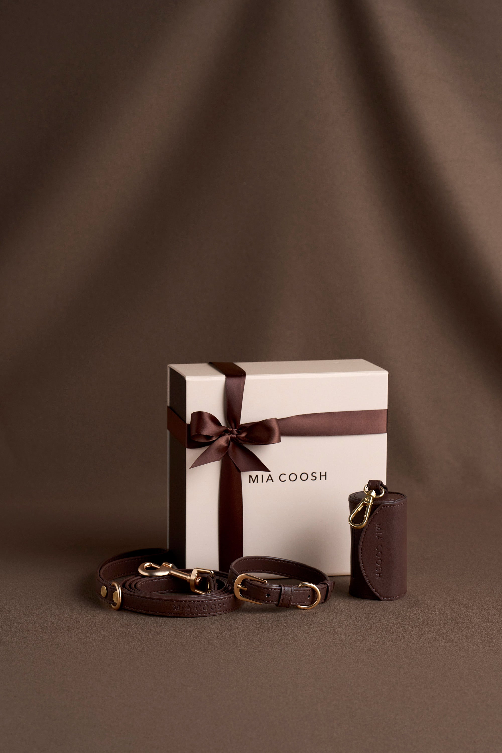 Classic Collar Set – Dark Chocolate